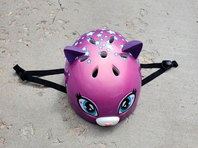 Kids bicycle helmet. 5+, Size Small