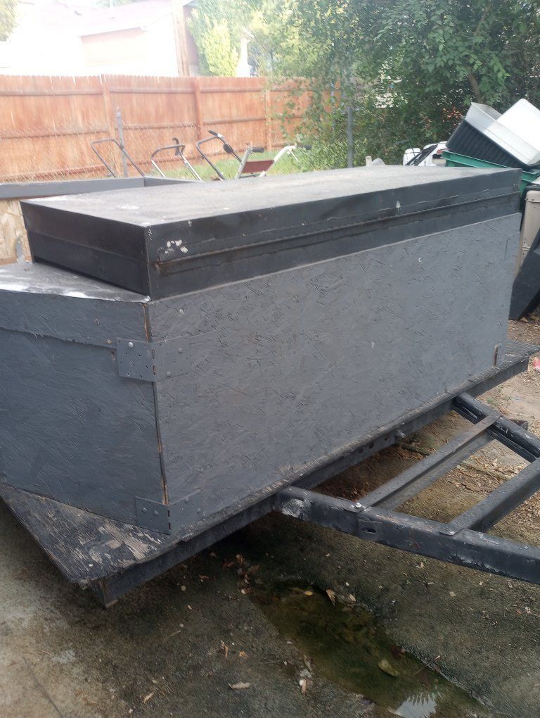 Utility Trailer