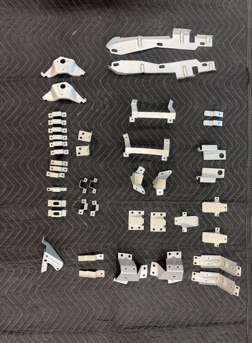 Ford Mustang Fastback Body Bracket Kit