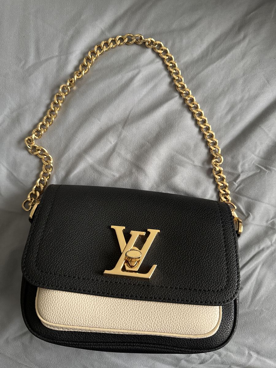 Louis Vuitton Hand Purse