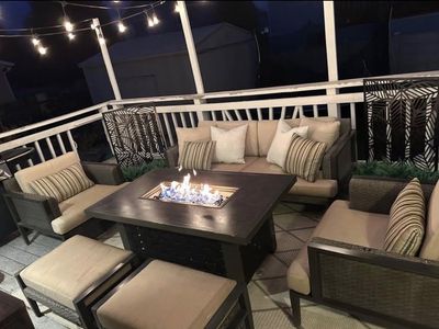 Sunbrella Patio Set + Firepit!!