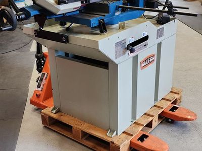 Baileigh Industrial double mitering metal saw