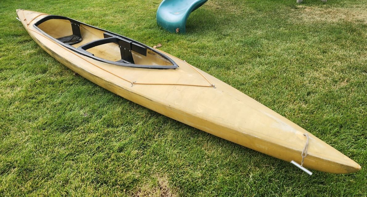 Kayak/Canoe - 16' Phoenix Poke Boat Vagabond