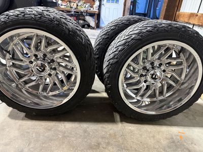 22x12 fuel wheels