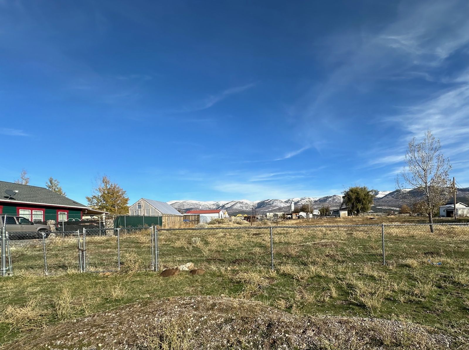 Main image 4