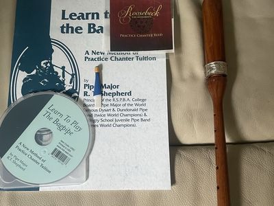 Roosebeck Practice Chanter & Learn to Play Bagpipe Kit - With Reed, Tuning Fork, CD & Book