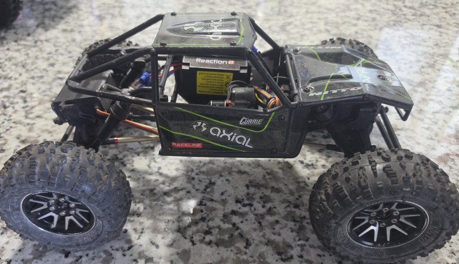 axial utb18