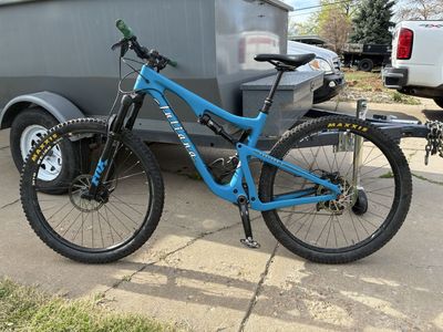 2018 Juliana Furtado CR MEDIUM