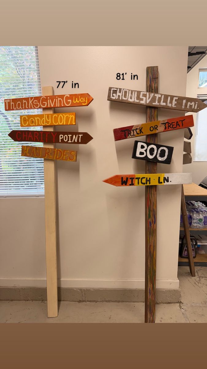3 Handmade Seasonal Sign Posts