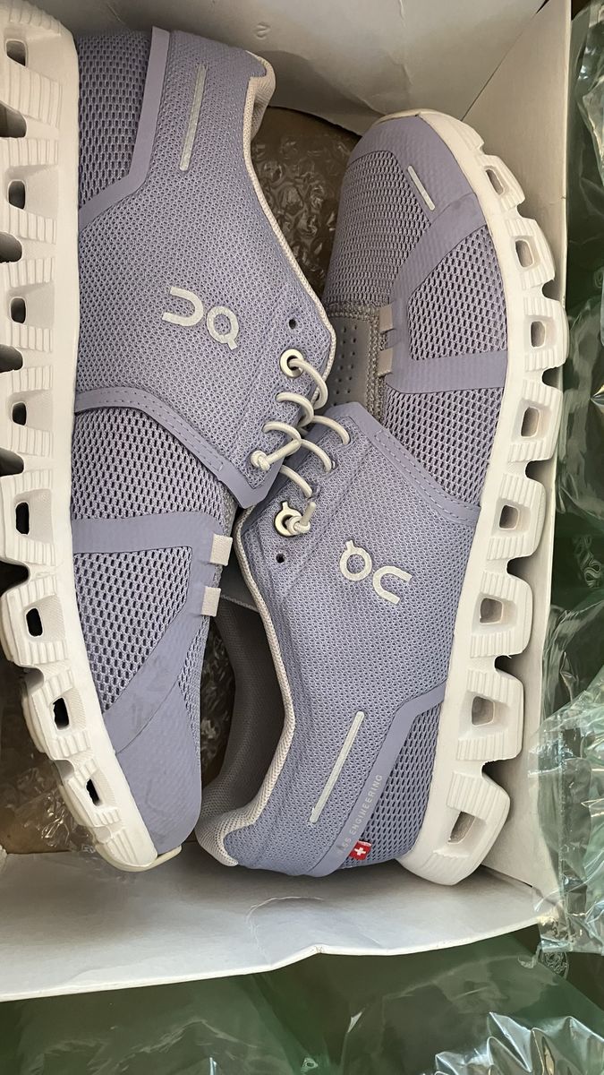 On Cloud nimbus lilac Women's Size 8 US / EU 39 Purple
