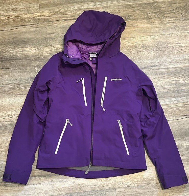 Patagonia Women's Small Primo Down Jacket