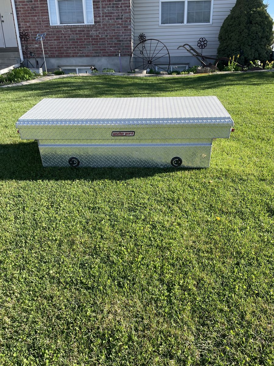 Weather Guard Full Extra Wide tool Box