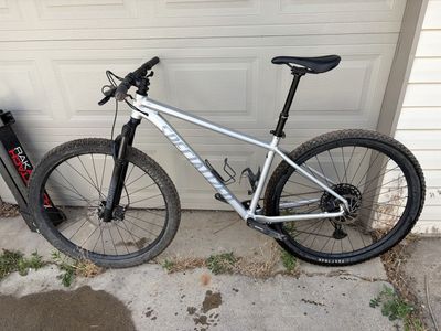 Specialized Rockhopper expert 29 Mountain Bike - Silver Hardtail, SRAM components