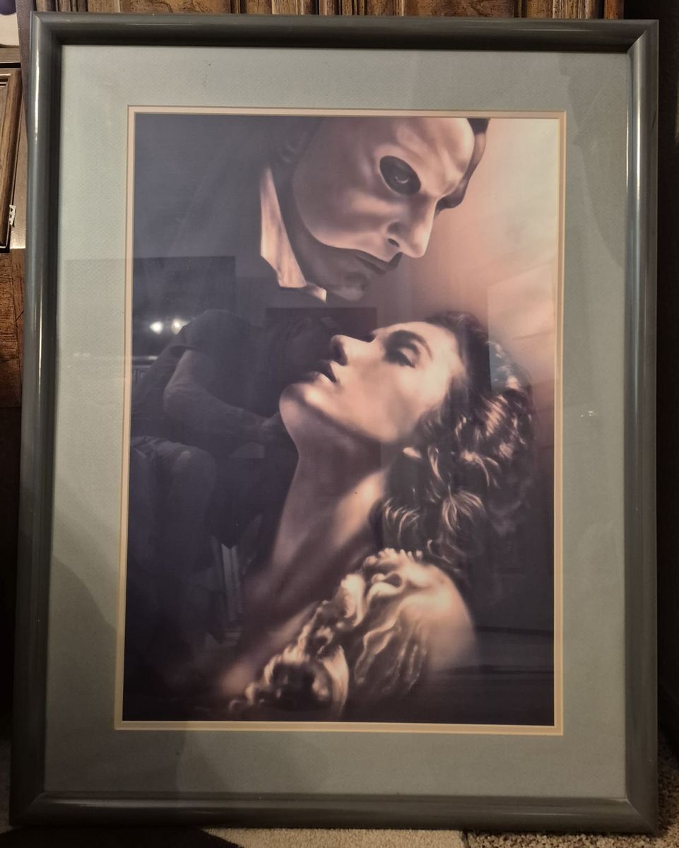 THE PHANTOM OF THE OPERA – FRAMED ART PRINT