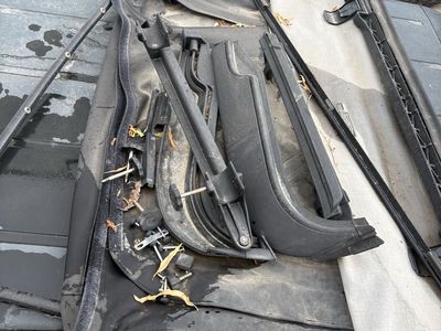 2000 -2006 Jeep Wrangler OEM Soft Top Frame Assembly with Hardware and Door Surrounds