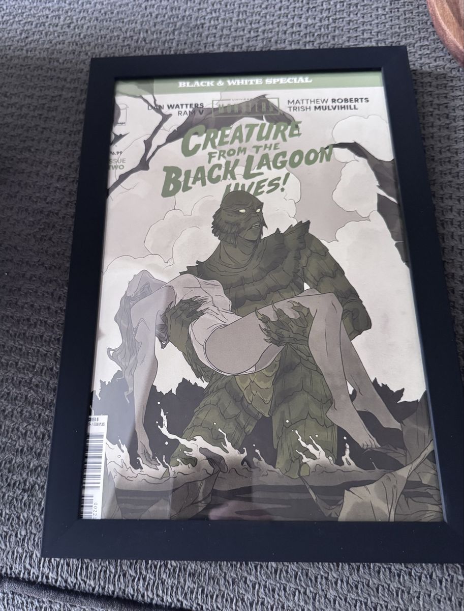 Framed Universal Monsters: Creature From the Black Lagoon Lives! #2 Black & White Special