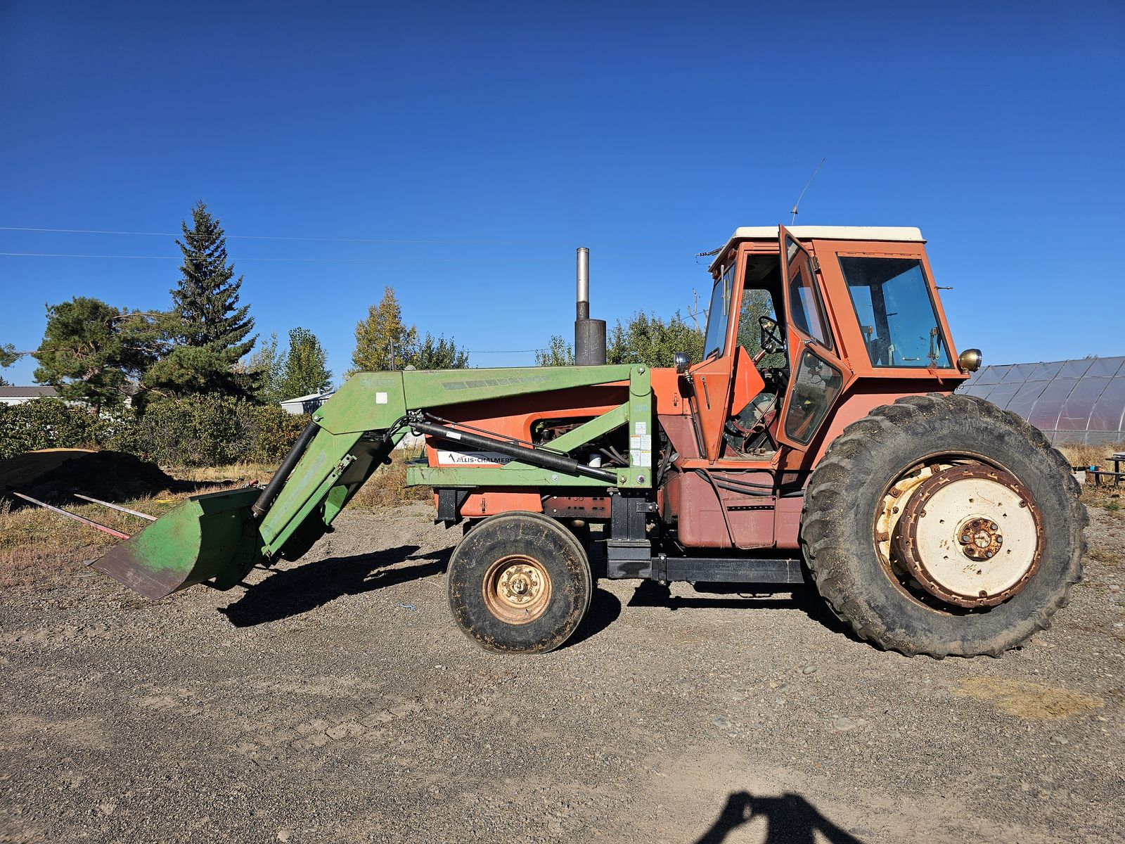1980 Allis Chalmers 7080 220HP tractor w/loader