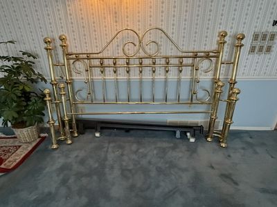 Vintage King Size Genuine Brass Bed – Headboard & Footboard $800 cash/venmo in Provo