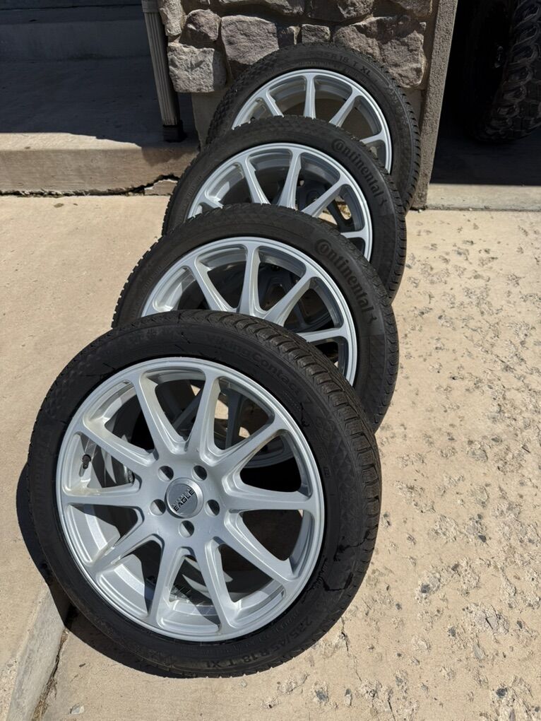 235 45 R18 Continental Viking Winter Package