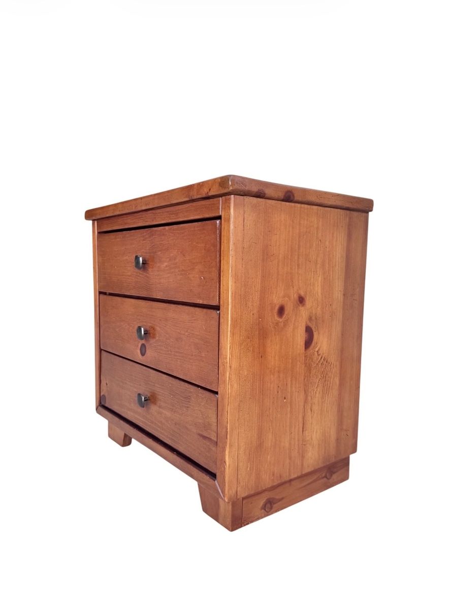 Main image 3