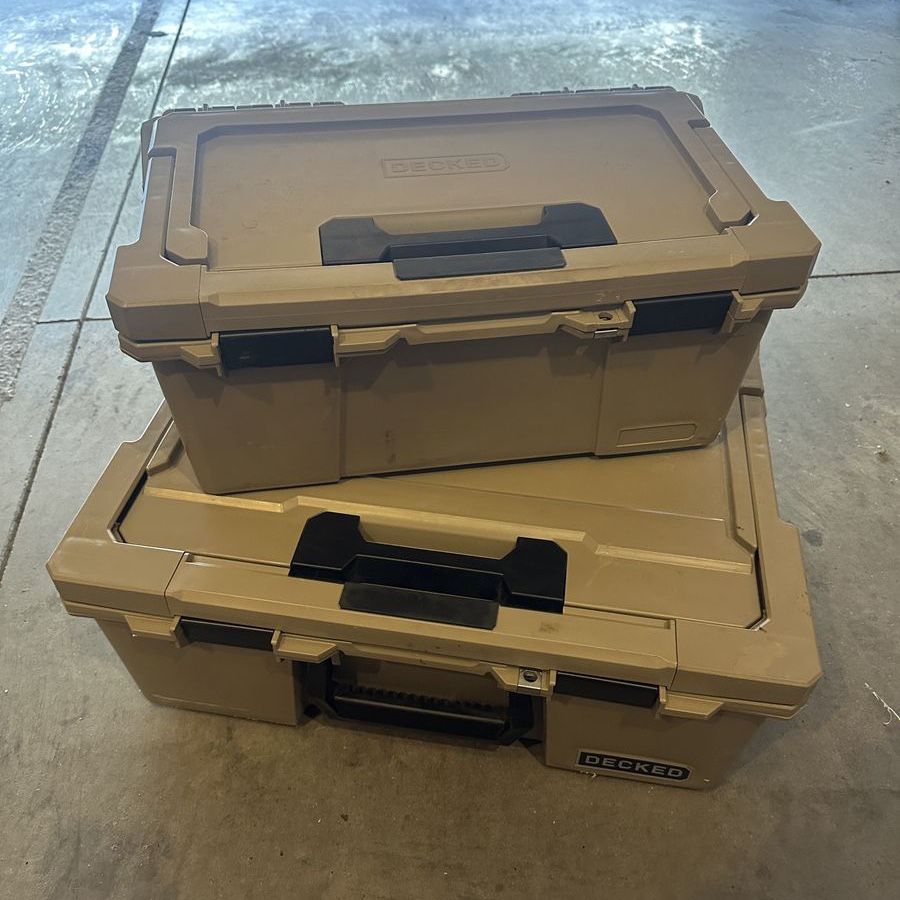 DECKED D-Box Waterproof/Locking Toolboxes