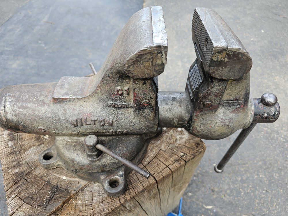 Wilton vise (vice) C1