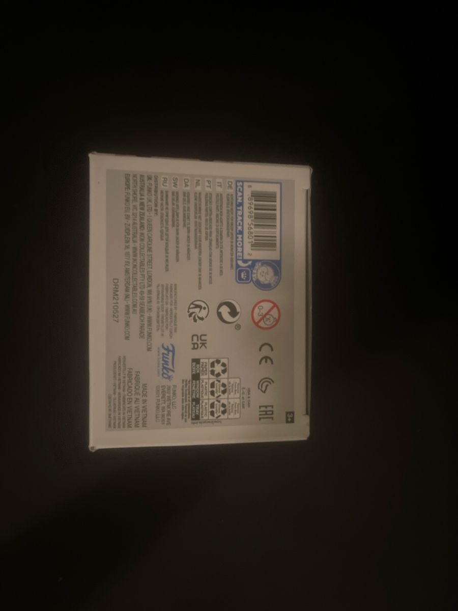 Main image 6