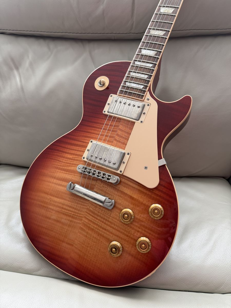 Gibson Les Paul Standard Electric Guitar