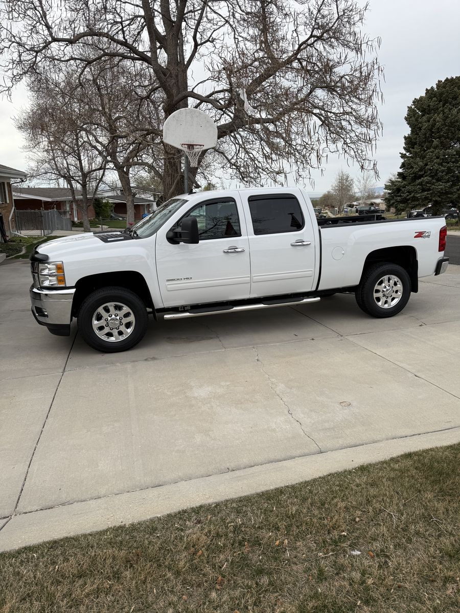 2014 Chevrolet Silverado 3500HD LT