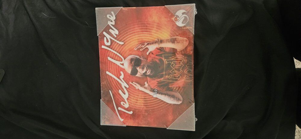 Tech N9ne / strange music decor