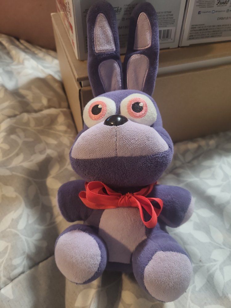 2016 Five Nights at Freddy's Bonnie Plush FNAF Purple Rabbit Stuffed Animal Red Bow Tie