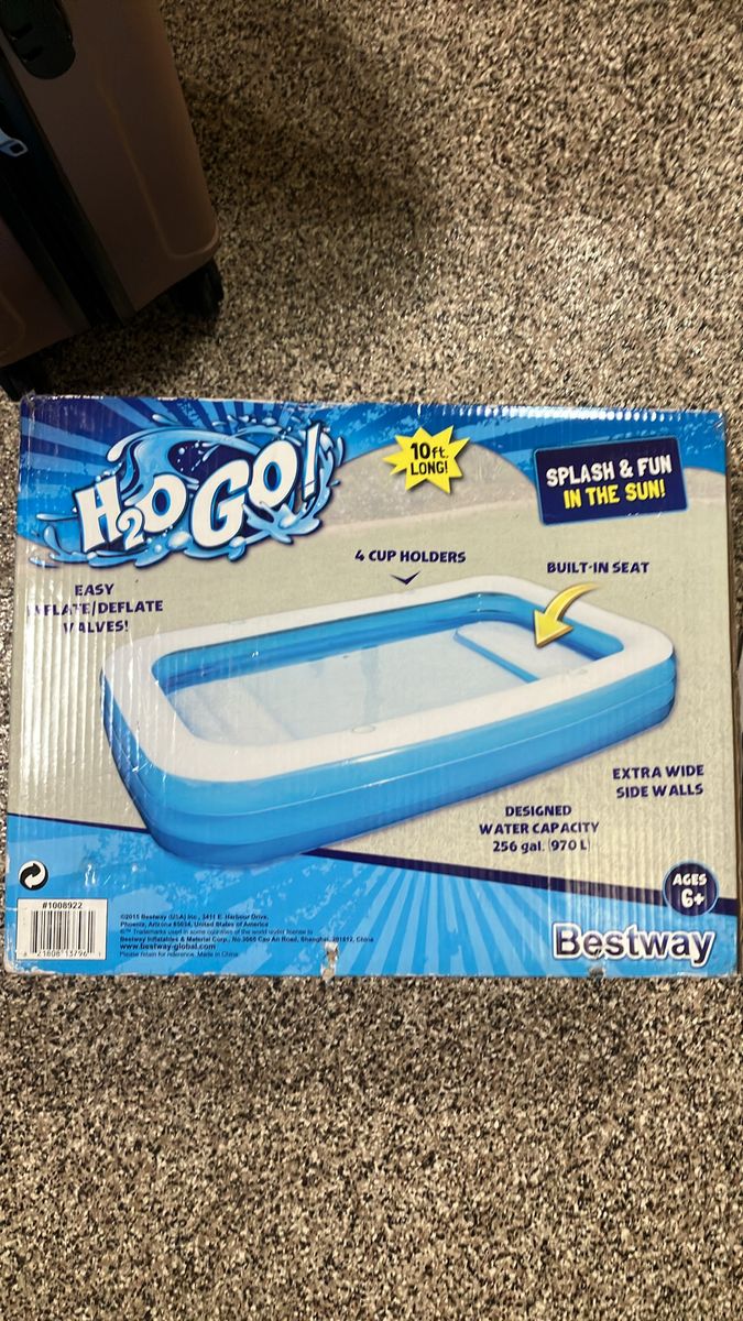 10ft Inflatable Pool with Pool Cover