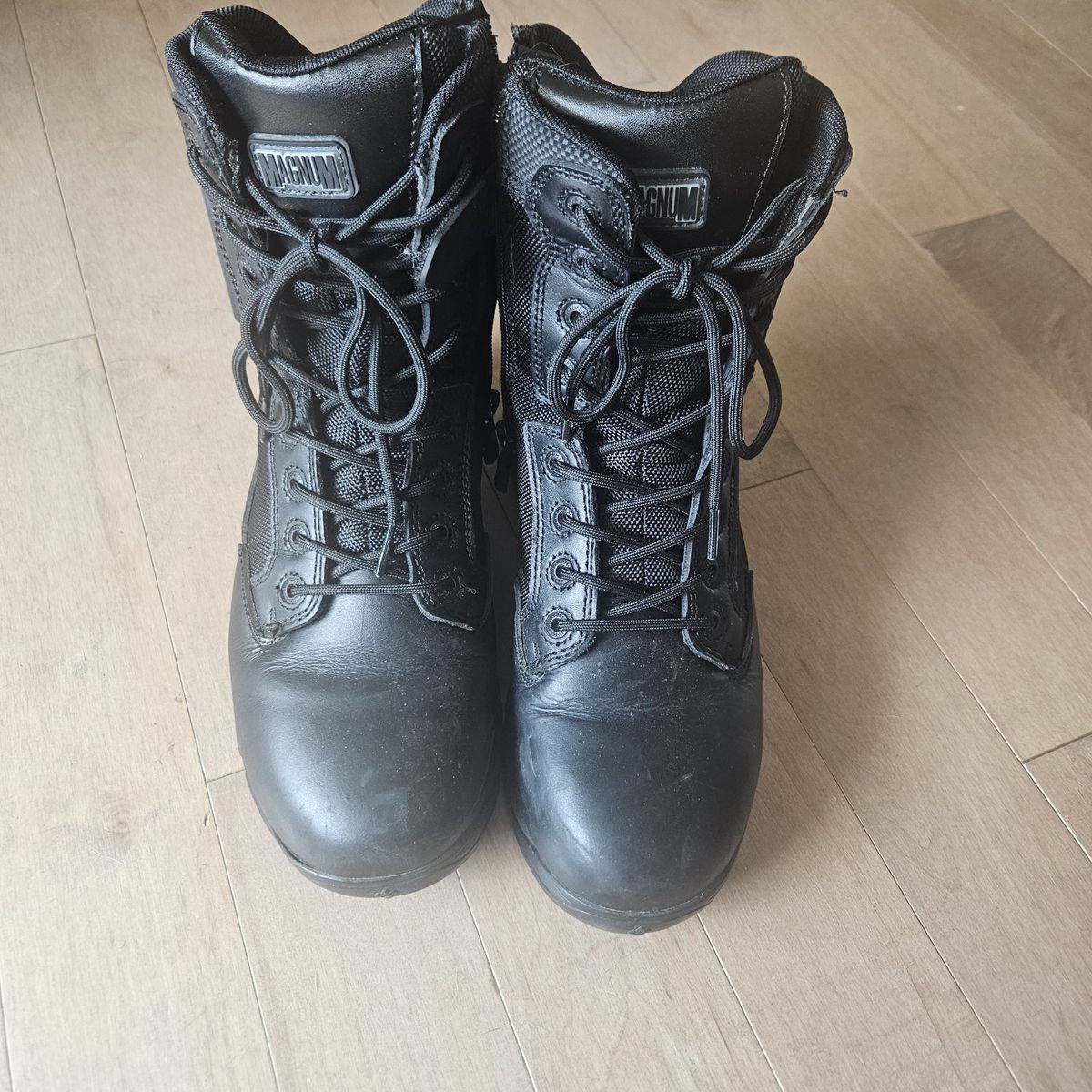 5.11 Magnum side zip boots