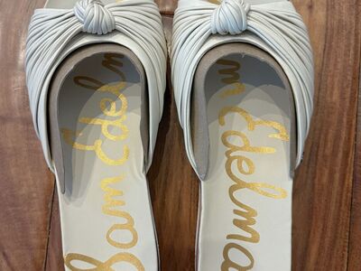 New Women Size 10 Sam Edelman Slides