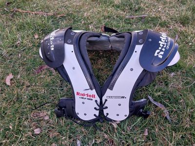 football shoulder pads Youth xxl