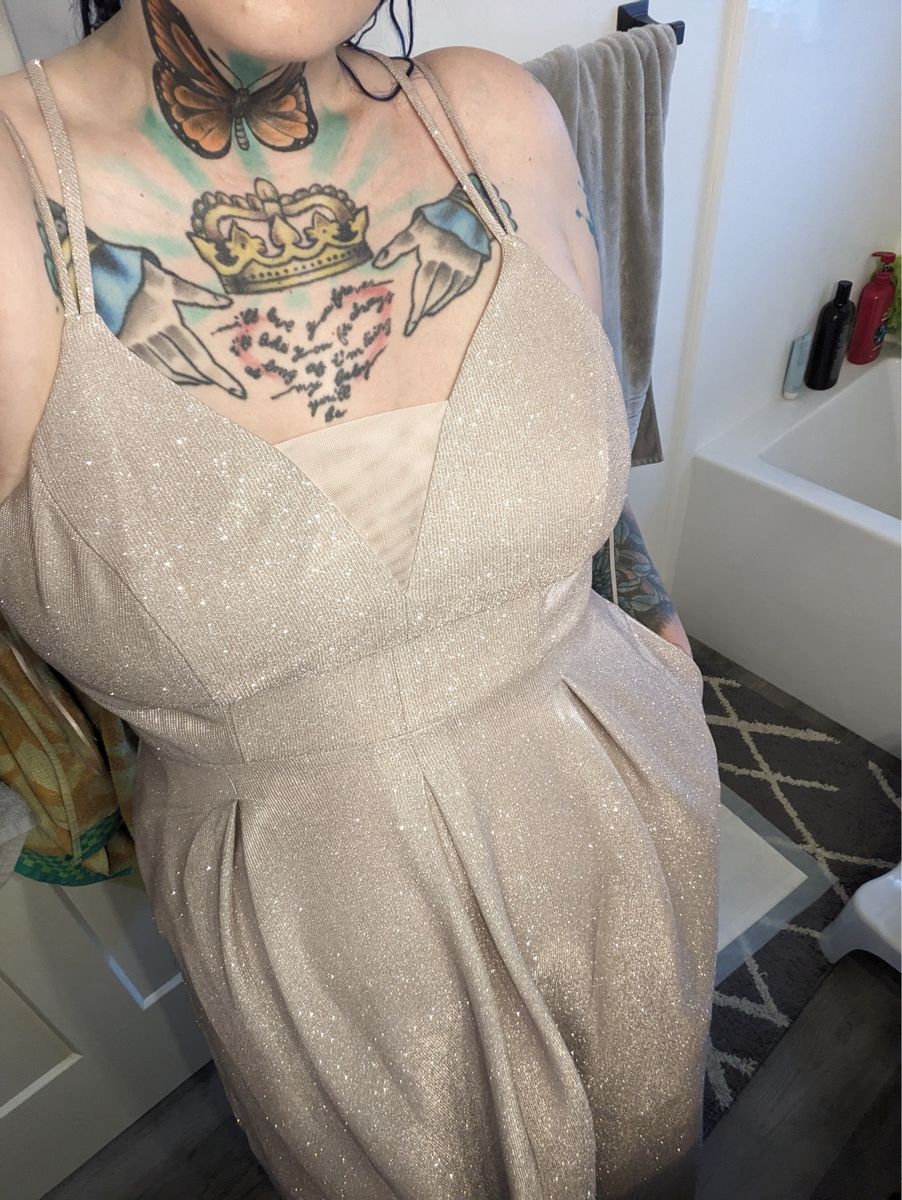 Sparkly Champagne Formal Gown Dress with Pockets Size 16/18
