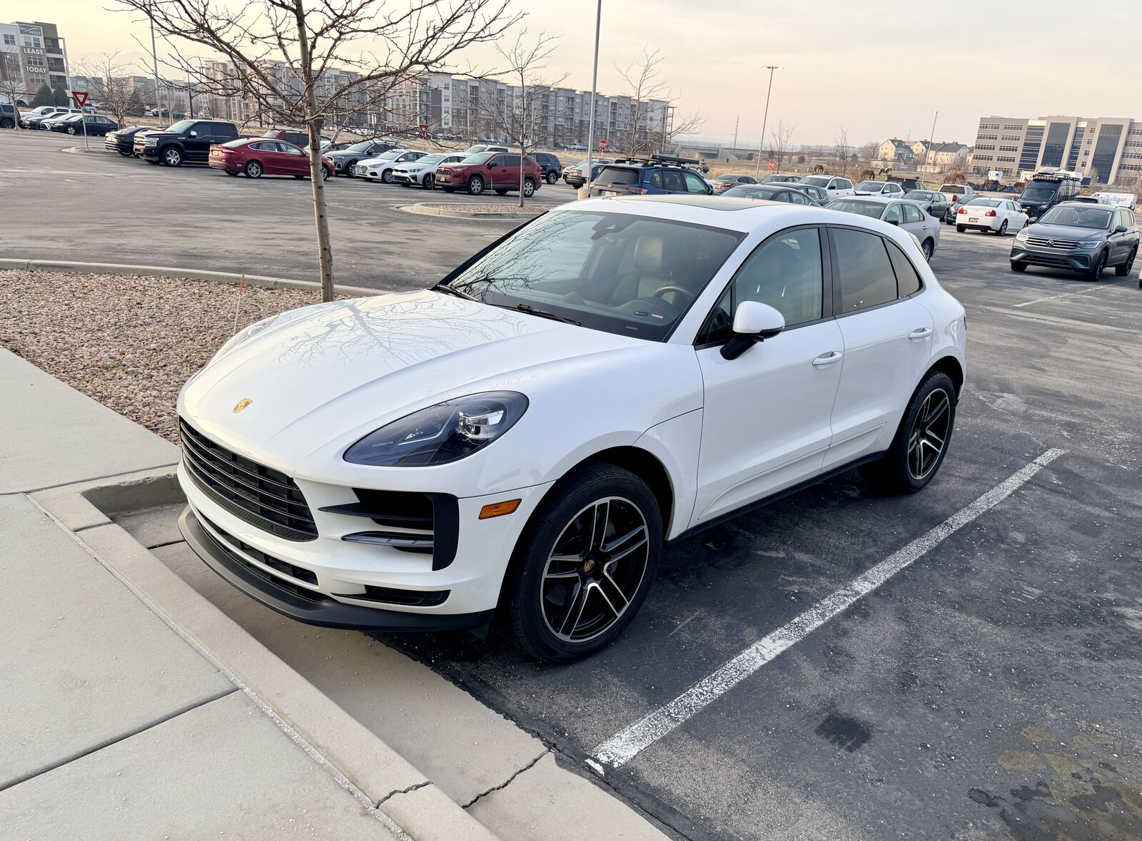 2020 Porsche Macan S
