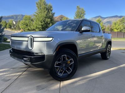 2022 Rivian R1T Launch Edition