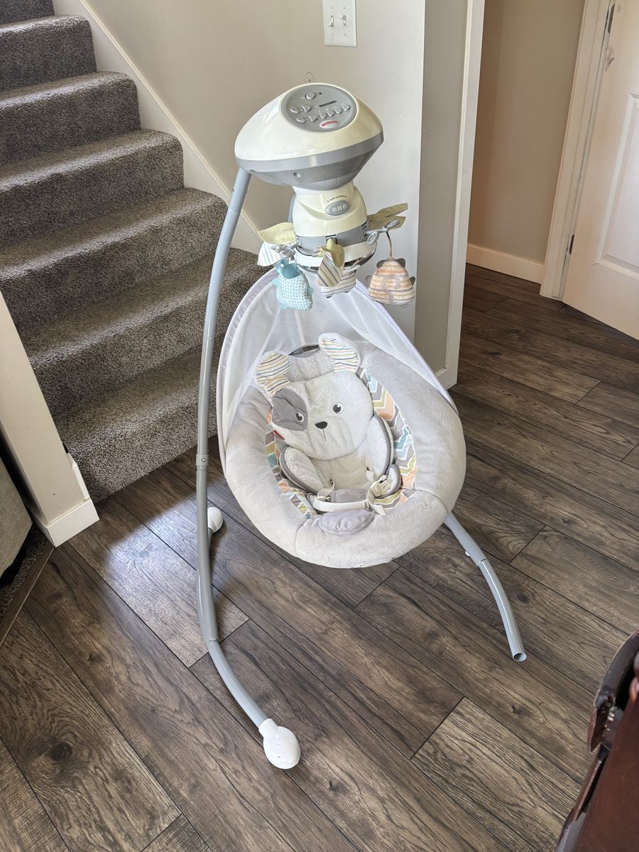 Fisher price baby swing!