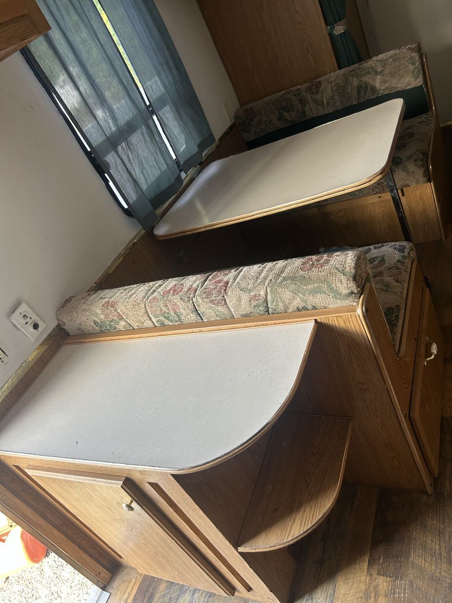 Main image 6