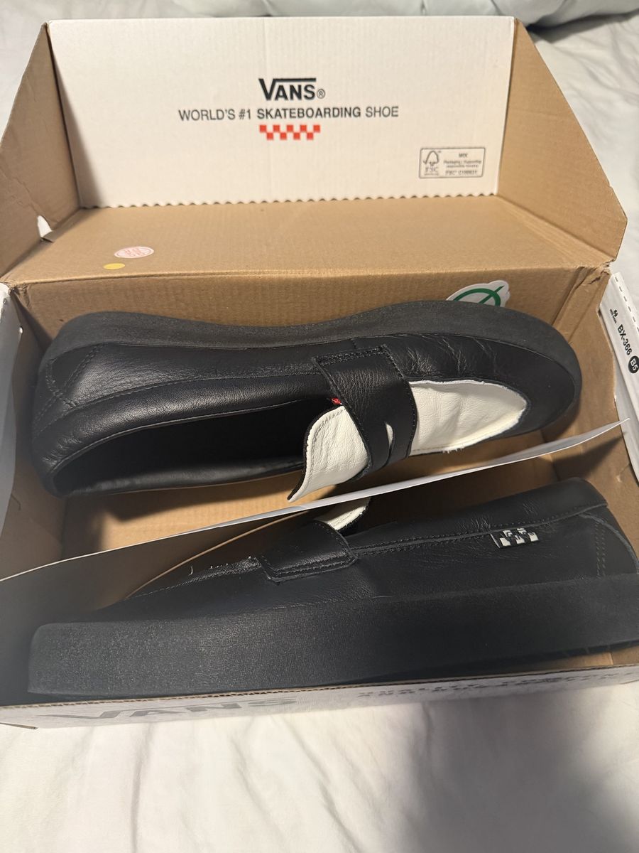 Vans black/white skate loafer size 9