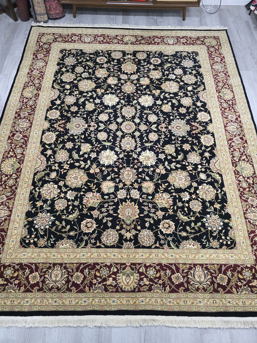 ~8x10 NEW Handknotted Persian Style Wool Rug