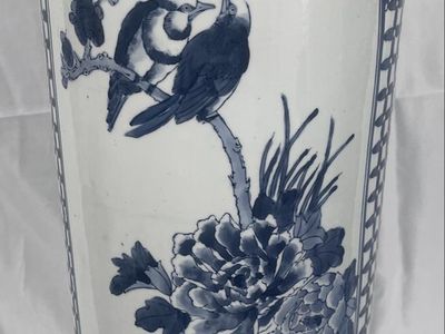 Cehinese Blue & White Porcelain Umbrella Stand / Chinoiserie Floor Vase – Birds & Landscape UNIQUE