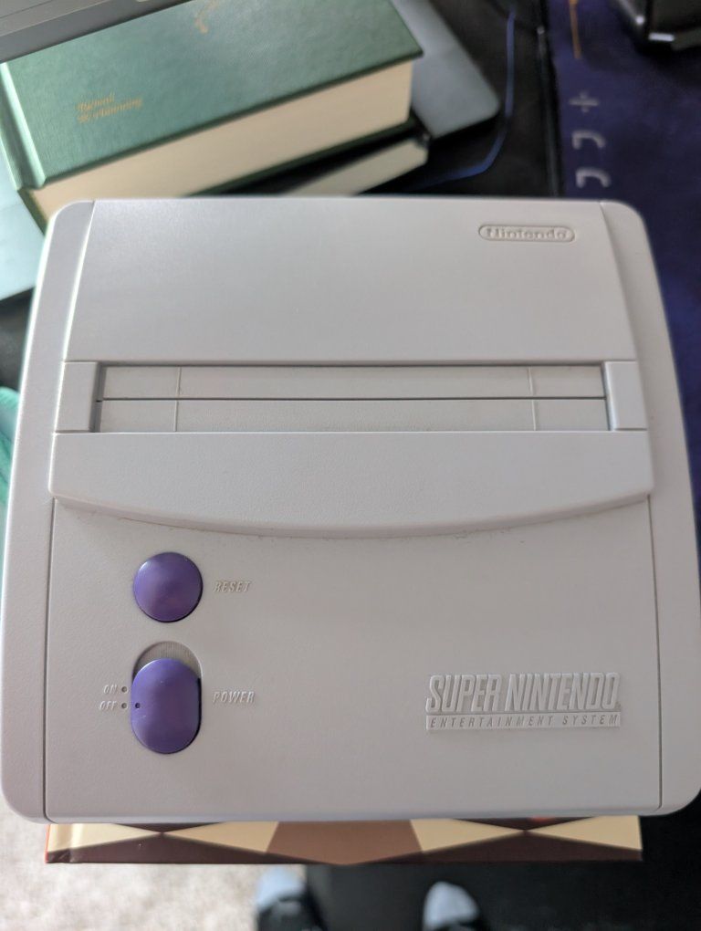 Nintendo Super Famicom / SNNS Console System - untested