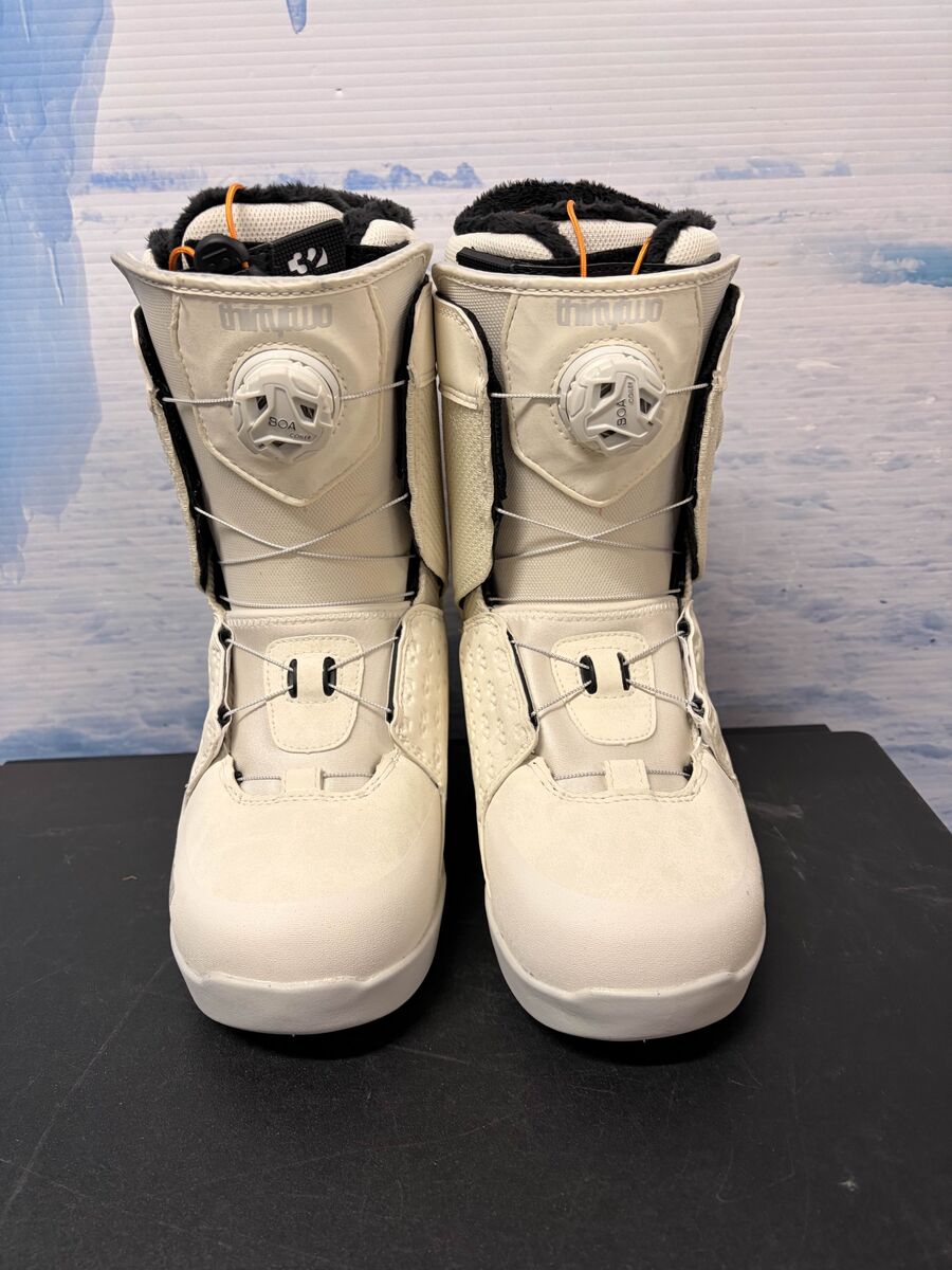 Lightly Used 2026 Thirtytwo W's Lashed Db White Women's Snowboard Boot - 7.5W US