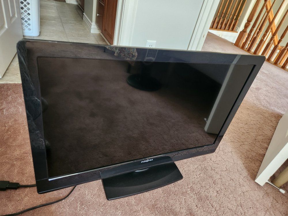 32" TV