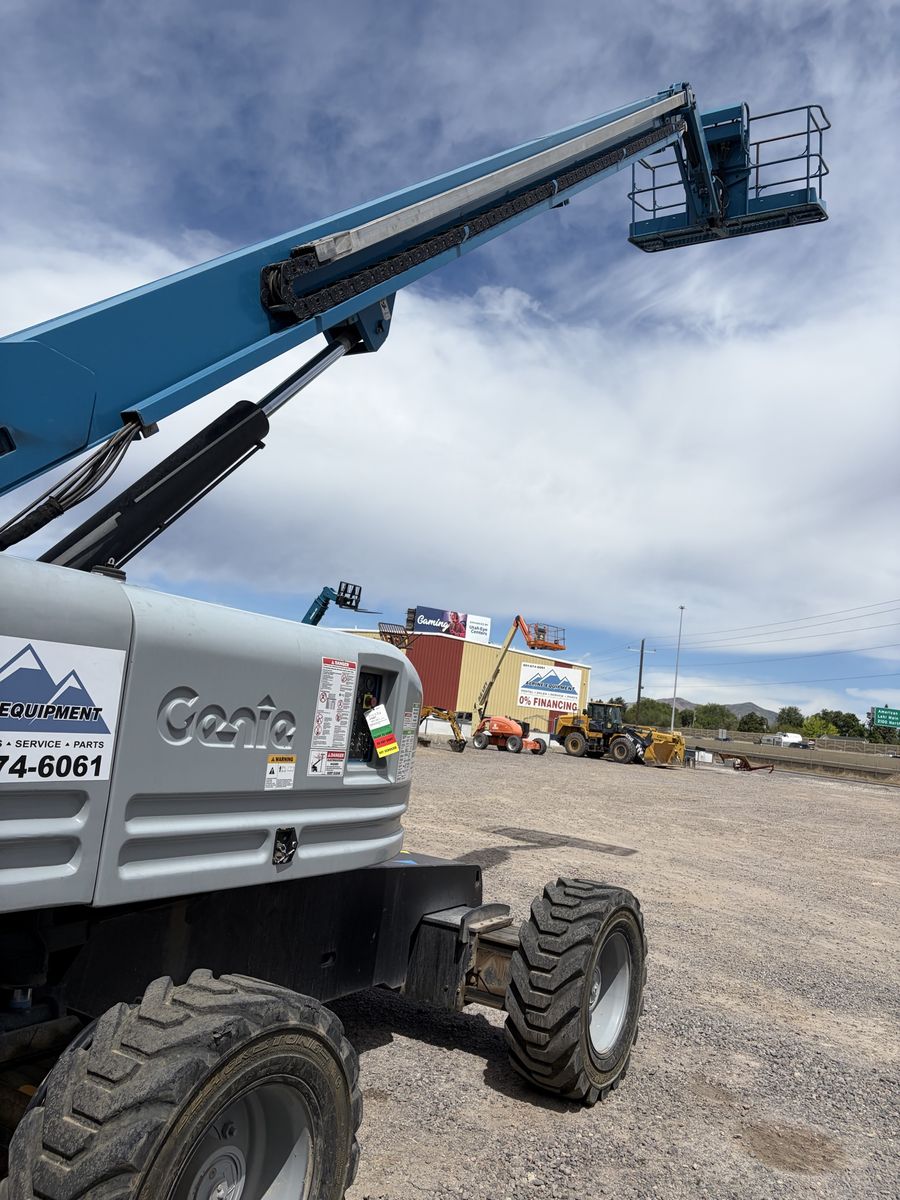 85ft boom lift for rent