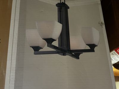 New!!! Matlock 4 light Chandelier