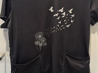 Black dandelion and bird scrub top