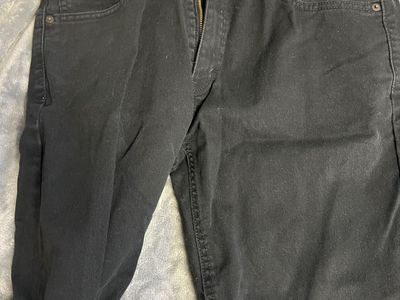 Black levis 505 Jeans (32Wx 30L)